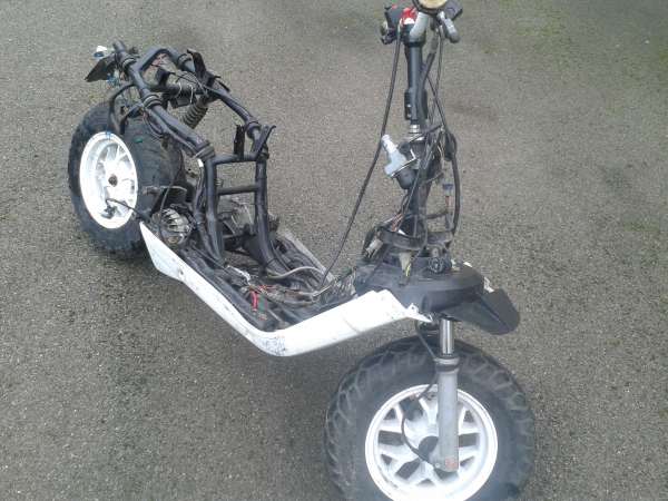 Vente Moteur pour pi&eacute;ces mbk bws 50 2004