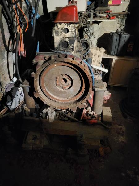 Moteur renault coach 220cv