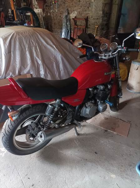 Moto kawasaki z&eacute;phir 750cc 1991  43600kms pas cher