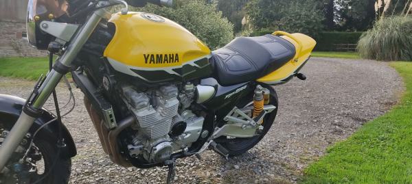 Moto yamaha 1300 xjr sp pas cher