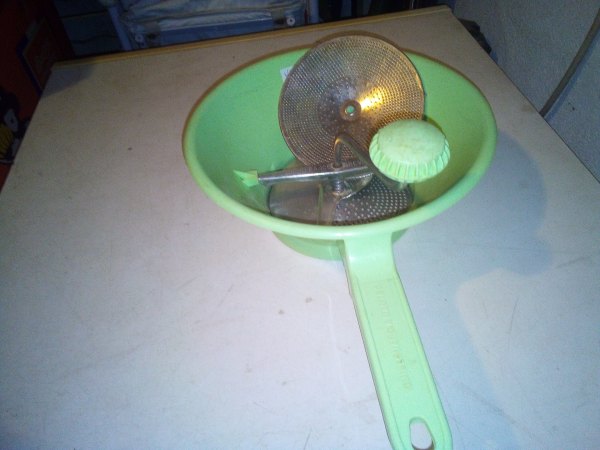 Moulin à légume métal 25 cm