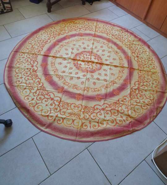 Nappe de table  ronde jaune orangé tribal