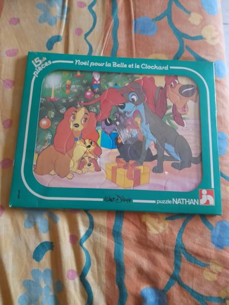 Noel pour la belle et le clochard - puzzle 15 pi&egrave;c