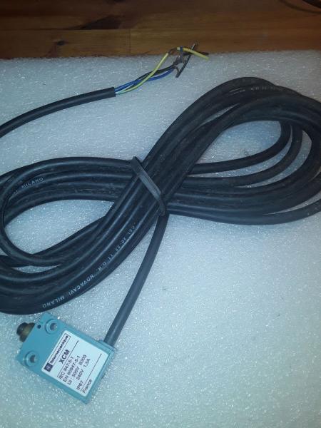 Vente Nterrupteurs m&eacute;talliques xcma110 110/ae