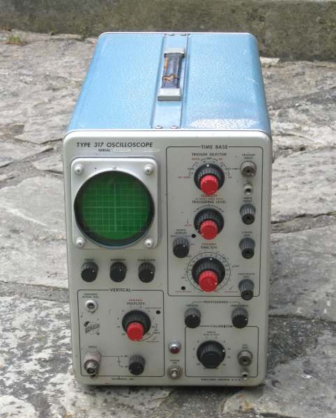 Oscilloscope tektronix 317 vintage pas cher