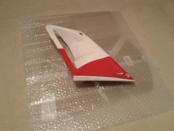 Ouie car&eacute;nage gauche honda 600 cbr 1991 pas cher