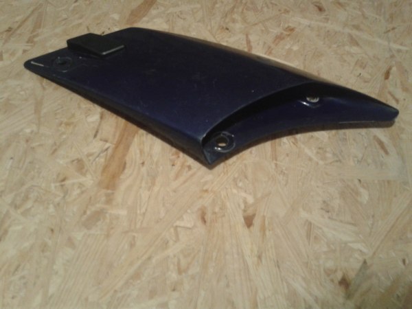 Vente Ouie de car&eacute;nage droite yamaha 1200 fj 1986