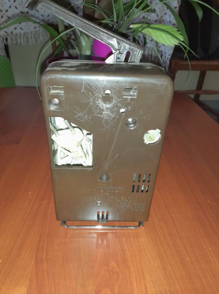 Annonce Ouvre boite &eacute;lectrique moulinex  type 343