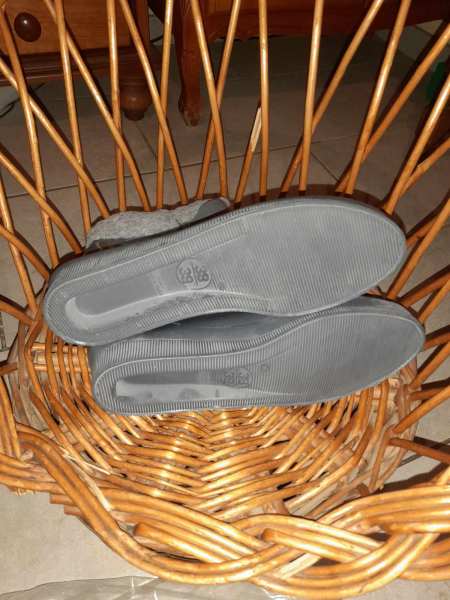 Paire de bottines  femme  pointure 38 pas cher