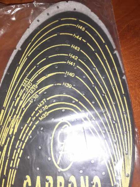 Vente Paire de semelles universel pointure 35 &agrave; 47