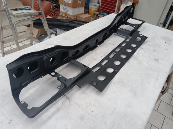 Annonce Panneau avant de carrosserie pour maserati biturbo