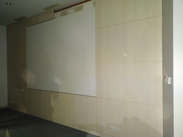 Panneaux de rev&ecirc;tement mural