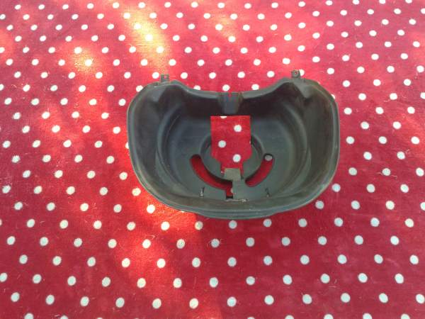 Annonce Pare boue int&eacute;rieur scooter mbk 125 skiliner 2004