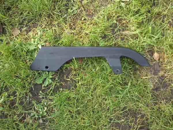 Pare chaine suzuki 125 intruder 2002