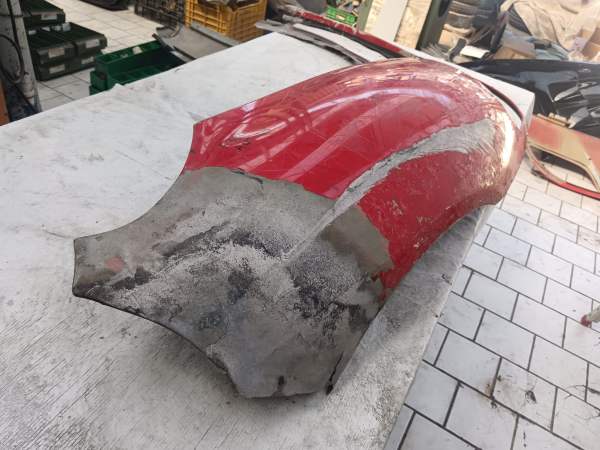 Vente Partie avant de l'aile avant droite de ferrari 360