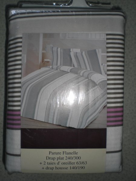 Vente Parure de lit flanelle ou protege matelas neuf