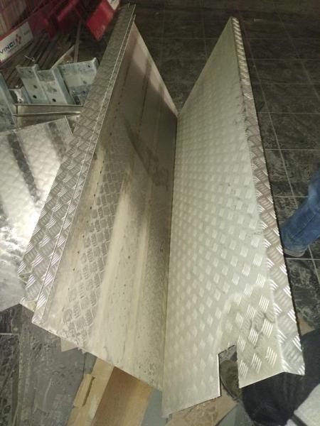 Vente Passerelles en acier larm&eacute;