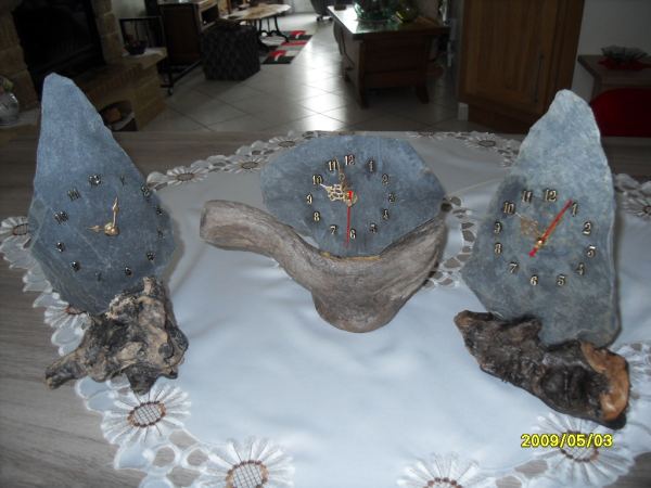 Pendule a quartz sur ardoise pas cher