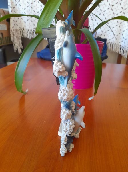 Annonce Pendule de table en c&eacute;ramique  avec dauphin