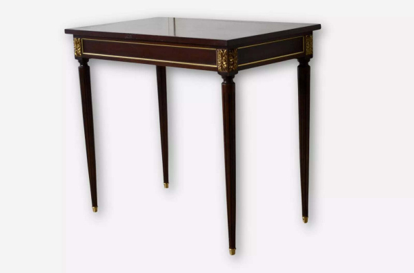 Vente Petit bureau de style louis xvi