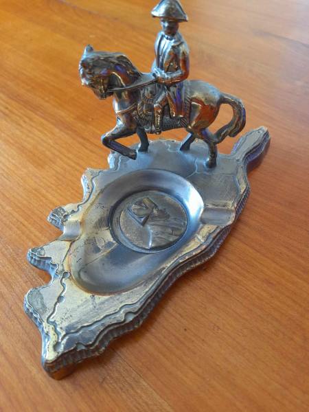 Vente Petit cendrier napoléon à chevaµ