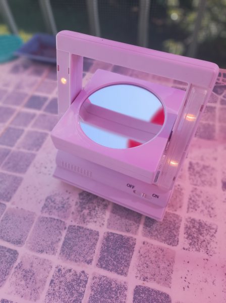 Vente Petit miroir lumineux inclinable sur pied