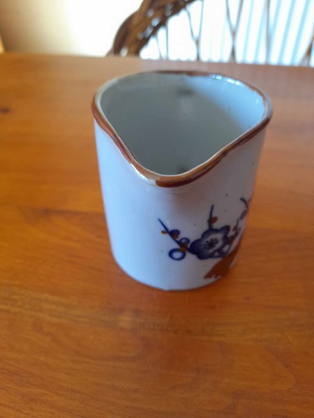 Vente Petit pot à lait en porcelaine - vintage