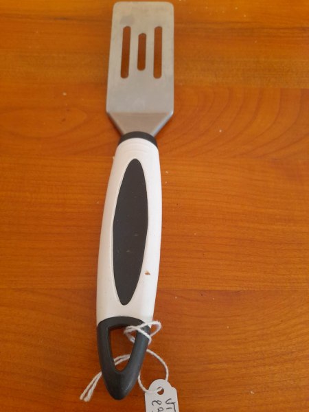 Petite spatule à viande ou autre