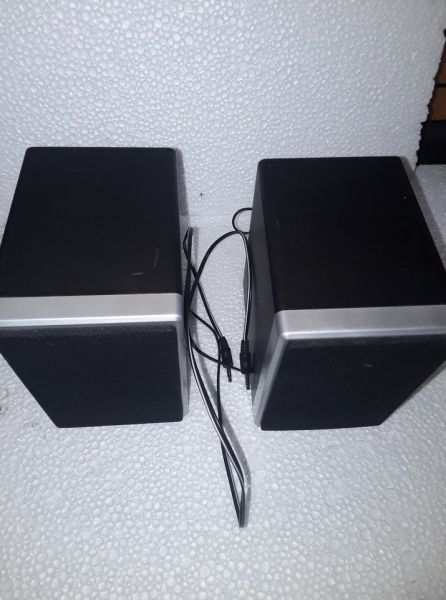 Petites enceintes 8 ohms 2.5w