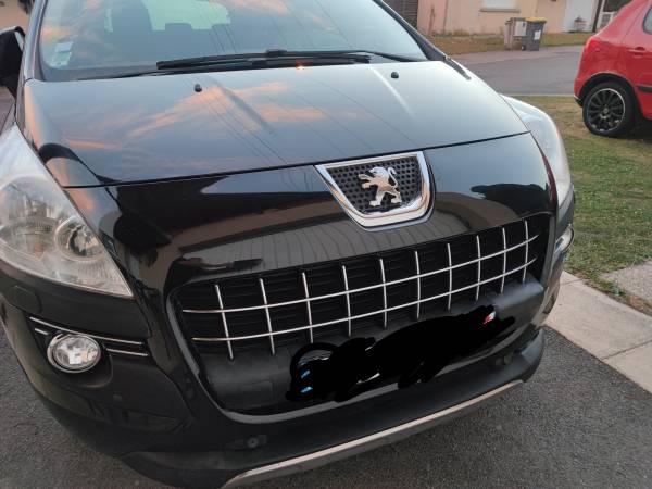Annonce Peugeot 3008 full option cuir 150 cv 2 hdi