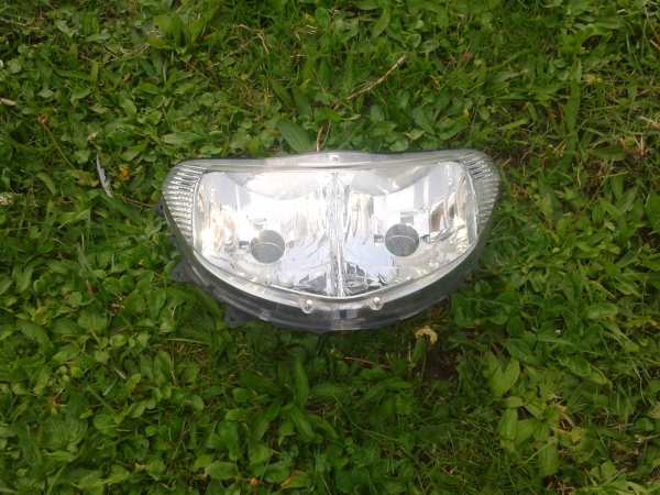 Phare suzuki 125 burgman 2014