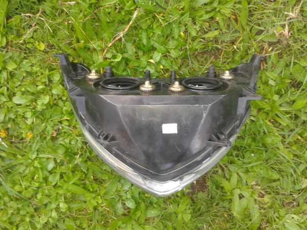 Annonce Phare suzuki 125 burgman 2014