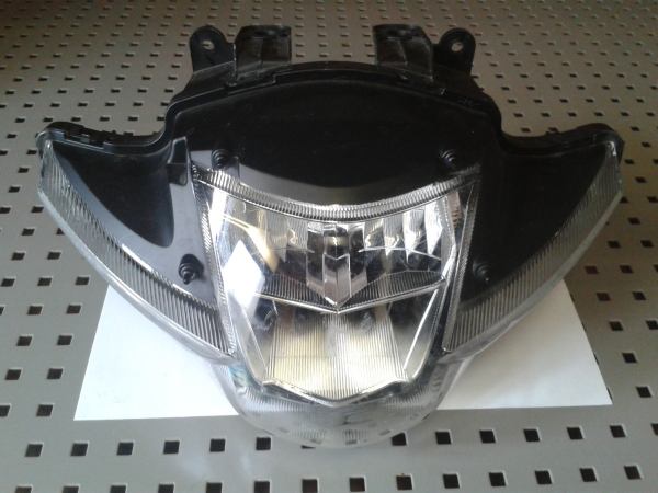 Phare suzuki 125 gsxs 2021