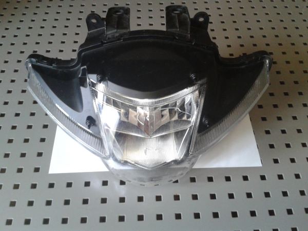 Vente Phare suzuki 125 gsxs 2021