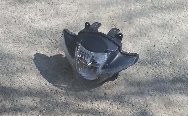 Phare suzuki 125 gsxs 2026 pas cher