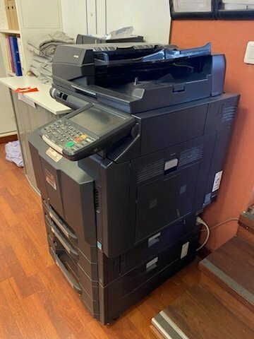 Photocopieur-imprimante kyocera taskalpha 3050 ci pas cher
