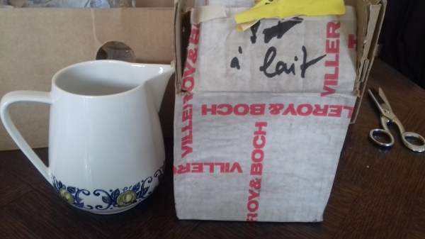 Pichet à lait villeroy et bosh