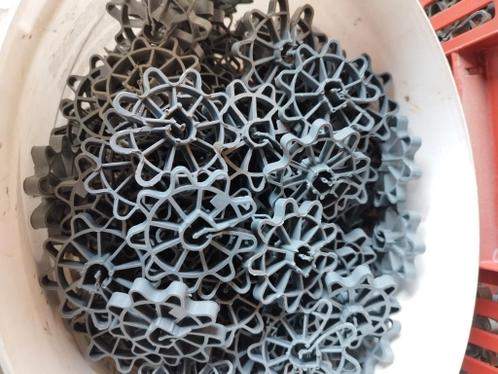 Pièces écarteur pour coffrage :150 pièces : 5 € : pas cher