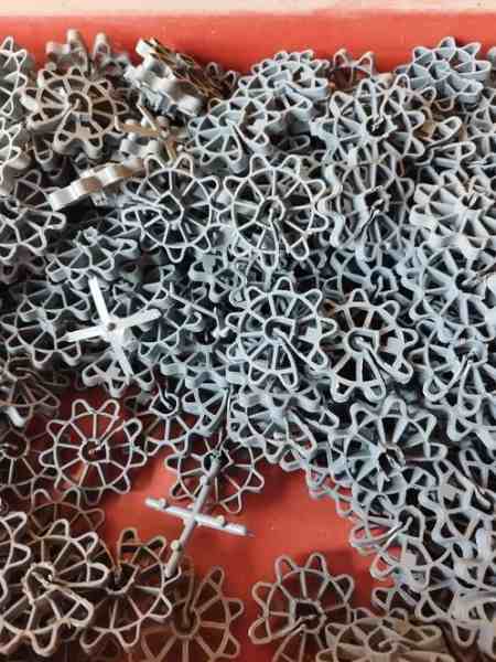 Annonce Pièces écarteur pour coffrage :150 pièces : 5 € :