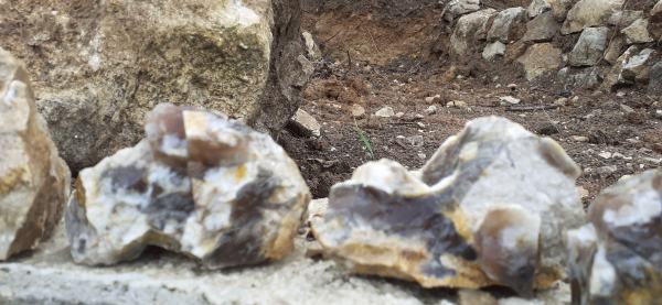 Vente Pierre opale feu brute