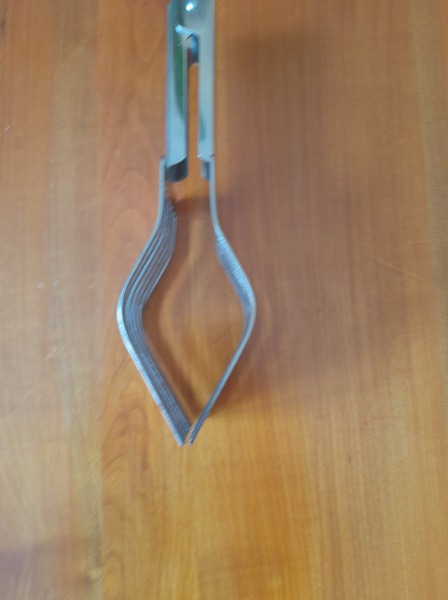 Vente Pince coupe r&ocirc;ti / coupe tranche en inox