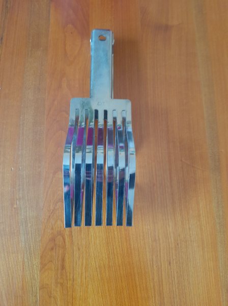 Pince coupe r&ocirc;ti / coupe tranche en inox pas cher