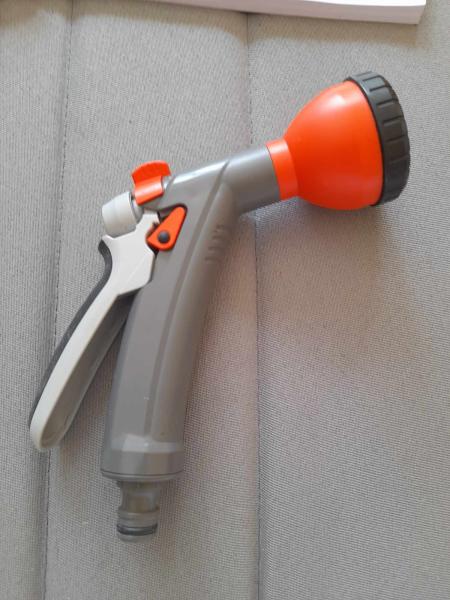 Pistolet pulverisateur fin et doux gardena