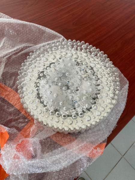 Annonce Plafonniers staff leuchten