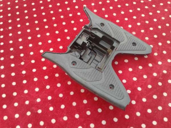 Plancher scooter suzuki 125 sixteen 2014 pas cher