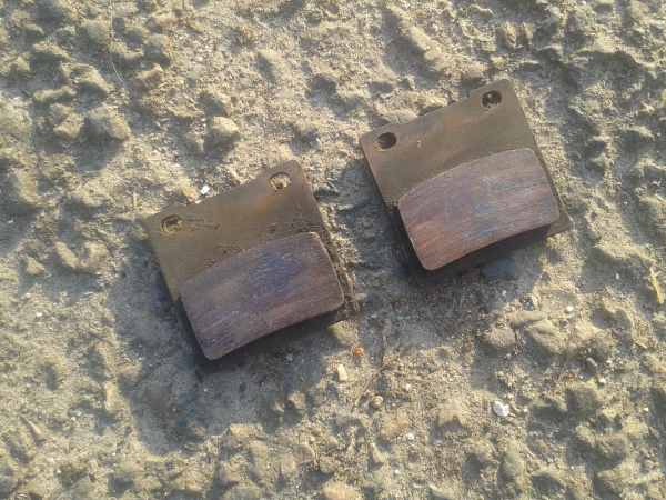 Plaquettes de freins arri&eacute;re suzuki 750 gsxf 1996 pas cher