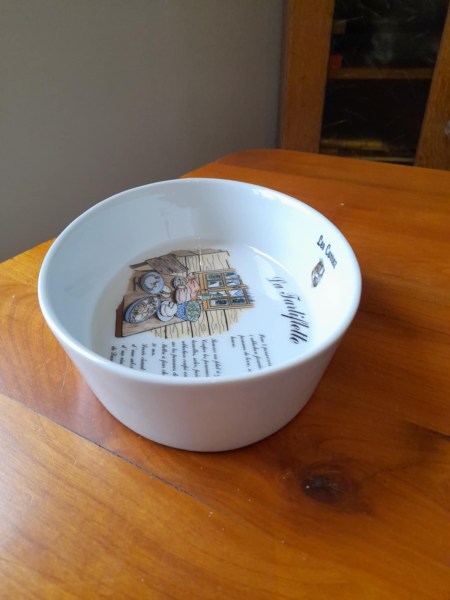 Annonce Plat à four oval en porcelaine - tartiflette