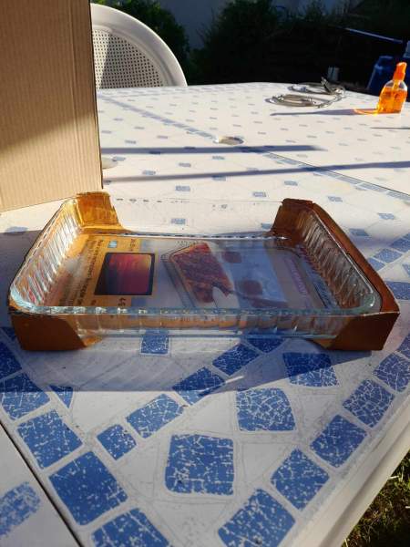 Annonce Plat rectangulaire à patisserie pyrex en verre