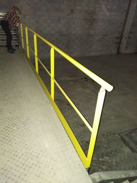 Vente Plateforme et escaliers métalliques