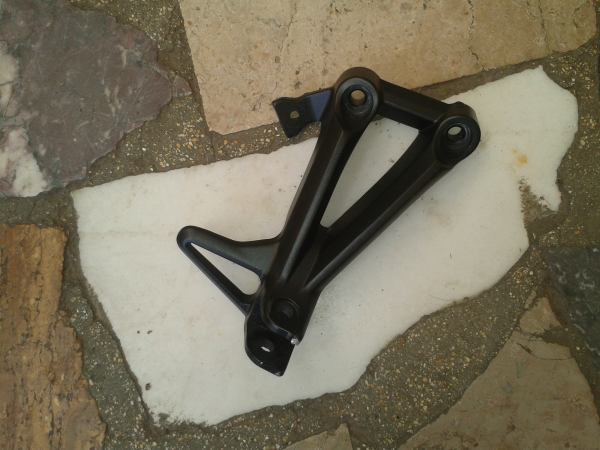 Vente Platine arriére droite yamaha 900 mt09 2018